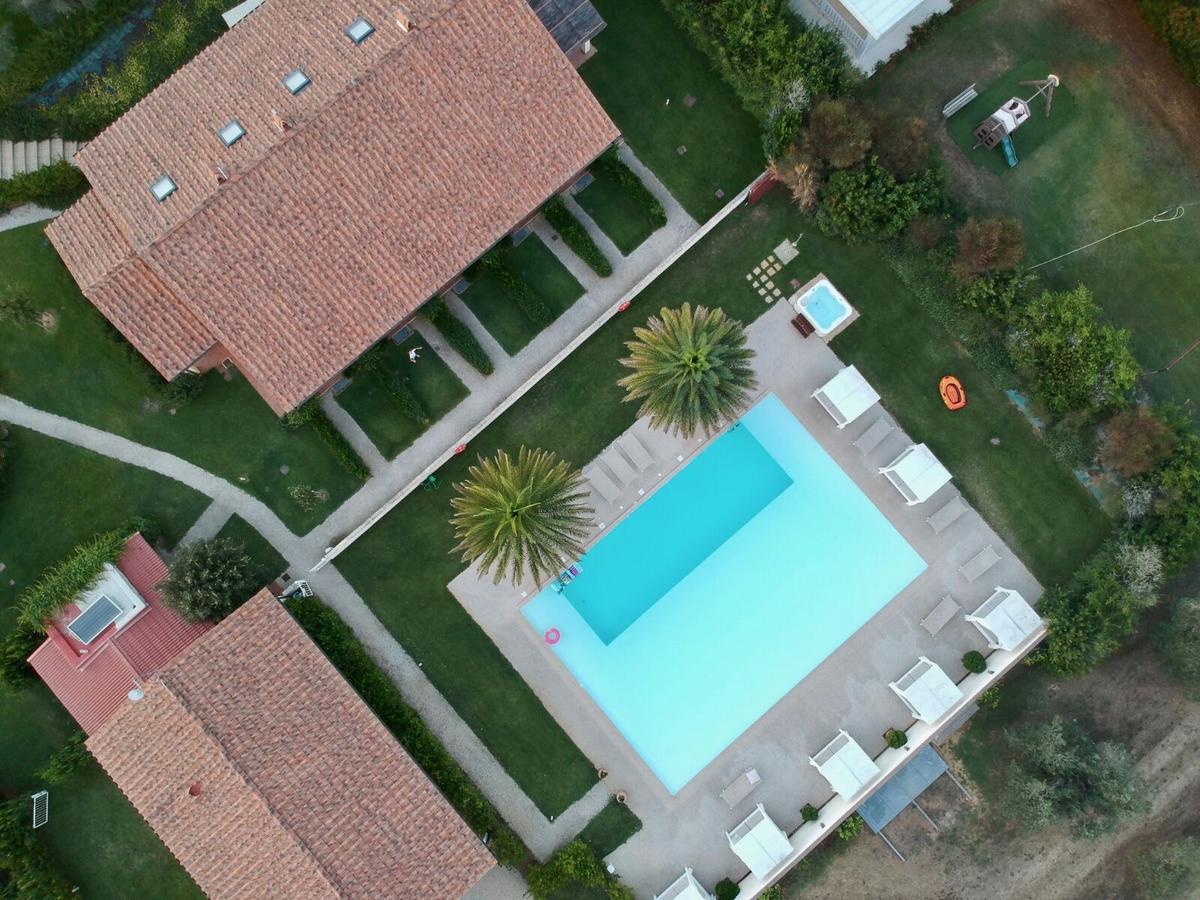 Relais Le Fornacelle Aparthotel Castagneto Carducci Exterior photo